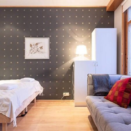 Cozy 1 Bedroom Apt And Free Parking By The Railway Station Oulu Dış mekan fotoğraf