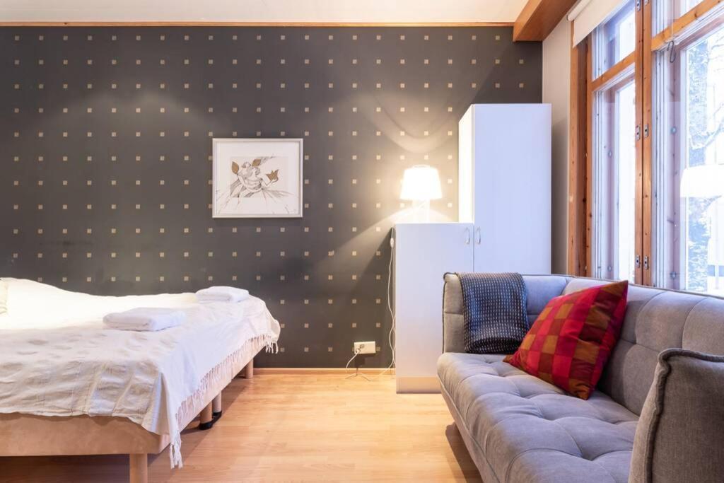 Cozy 1 Bedroom Apt And Free Parking By The Railway Station Oulu Dış mekan fotoğraf